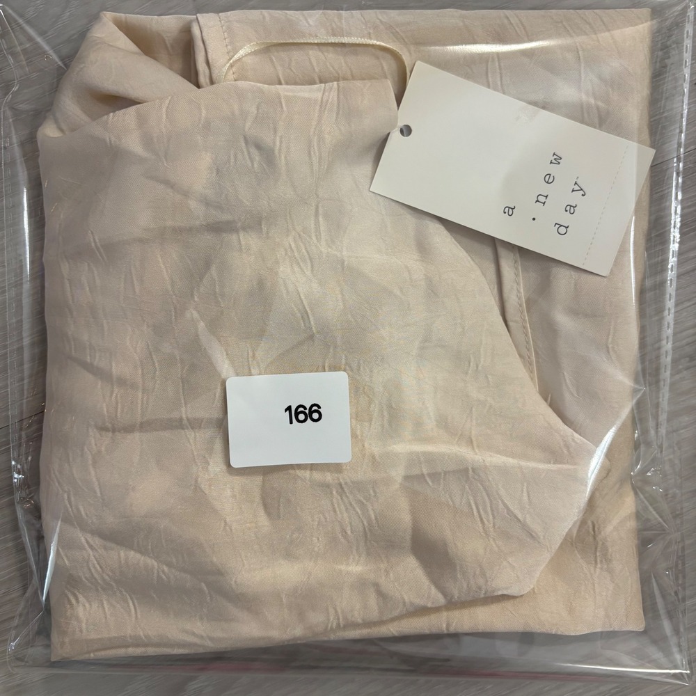 A New Day Top Women Cream Textured Asymmetrical Strap Top Size XL - Picture 14 of 14